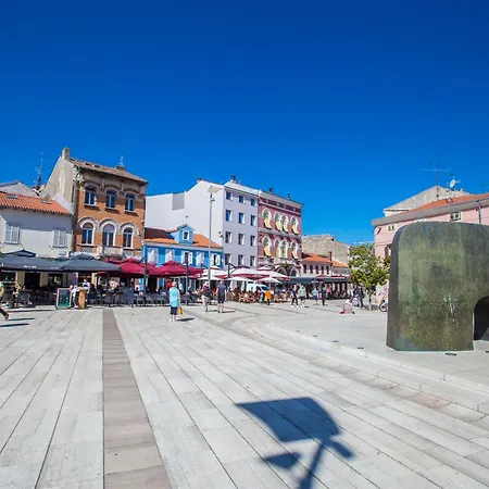 아파트 Mind And 포레치