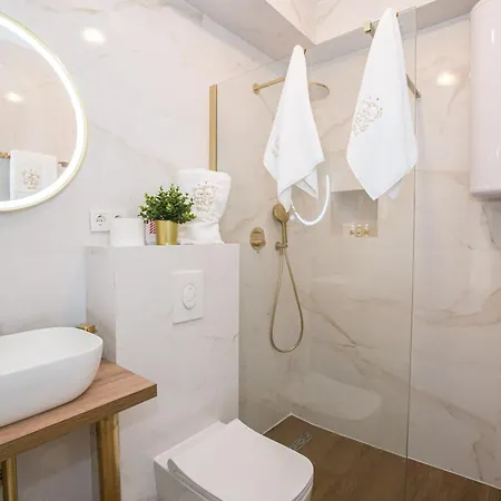 Lejlighed Mind And *